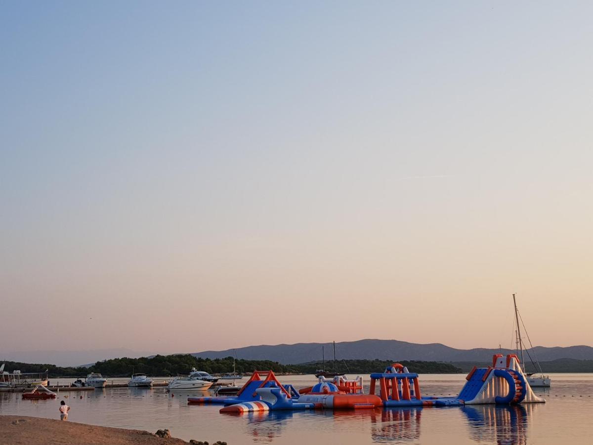 Luxury Apartments Skalinada Near Beaches, Tisno - Dalmatia Luaran gambar